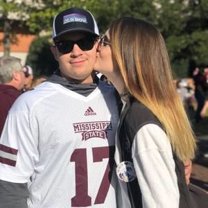 Meet your Posher, Abby